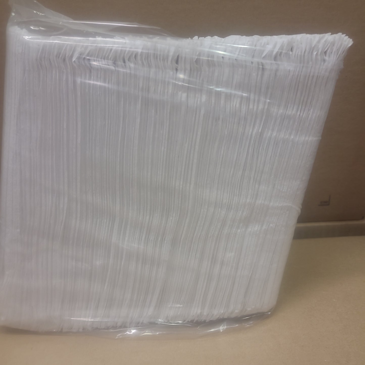 2PLY DINNER NAPKIN 2013DN (3000/CASE)