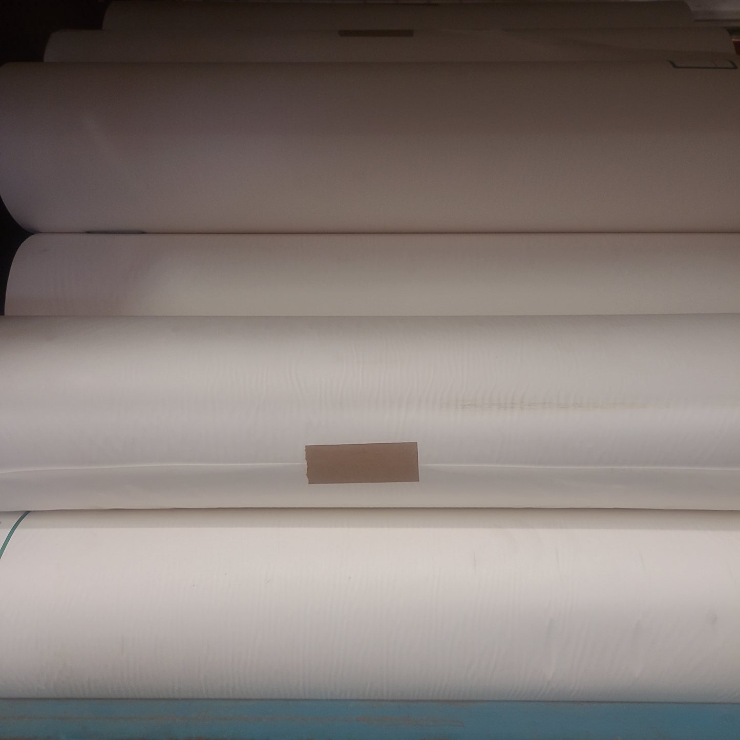 36" WHITE DD30 PAPER ROLLS