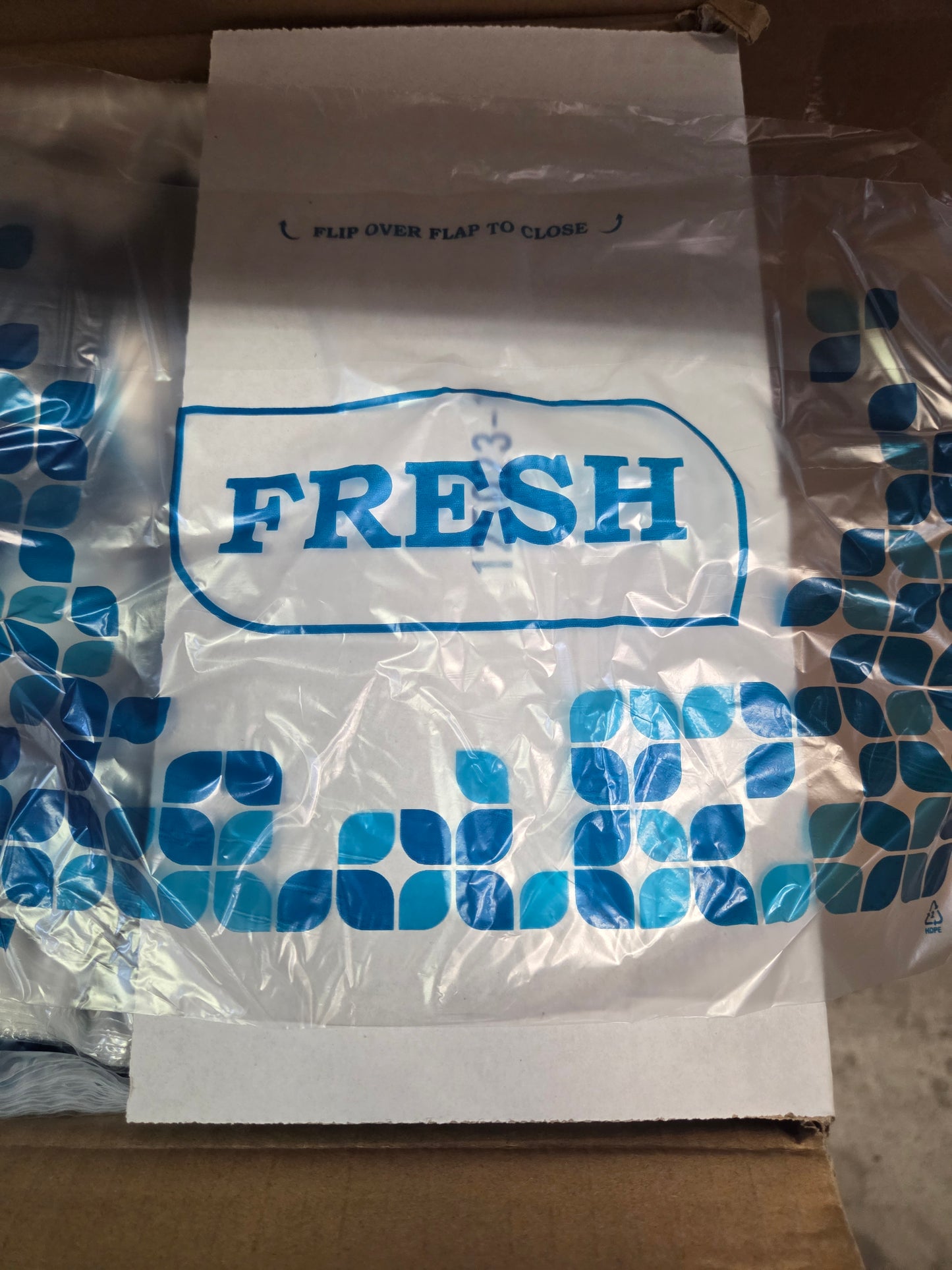 DELI BAGS PRINTED (10.5×8) FLIP TOP *2000/CASE